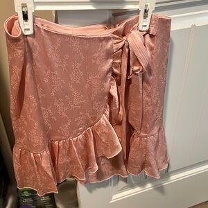 Francesca's Collections Pink Floral Mini Skirt